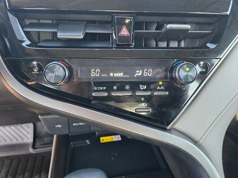 Certified 2024 Toyota Camry SE w/ Cold Weather Package AWD/4WD image 17