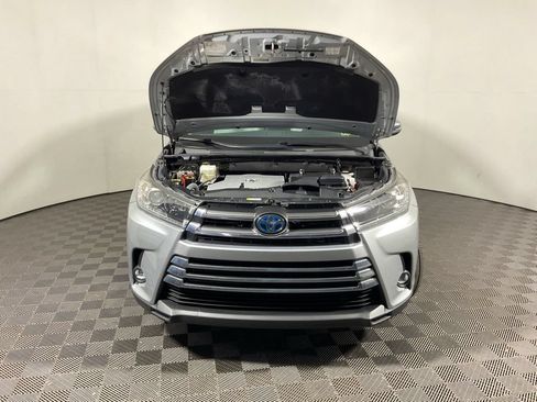 Used 2019 Toyota Highlander Limited AWD/4WD image 11
