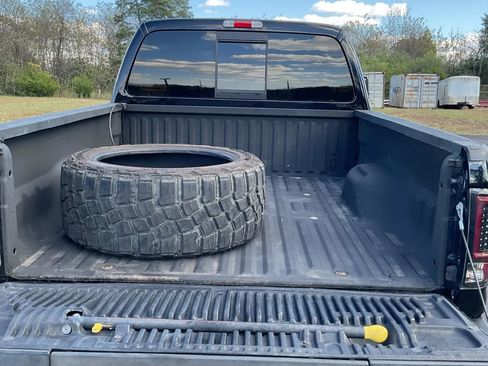 Used 2016 Ford F250 Platinum w/ FX4 Off-Road Package image 5