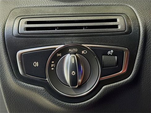 Certified 2023 Mercedes-Benz GLC 300 GLC 300 Coupe image 10