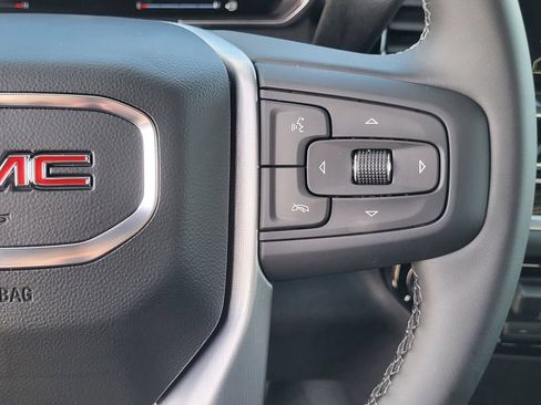 New 2026 GMC Sierra 1500 SLE w/ X31 Off-Road Package AWD/4WD image 14