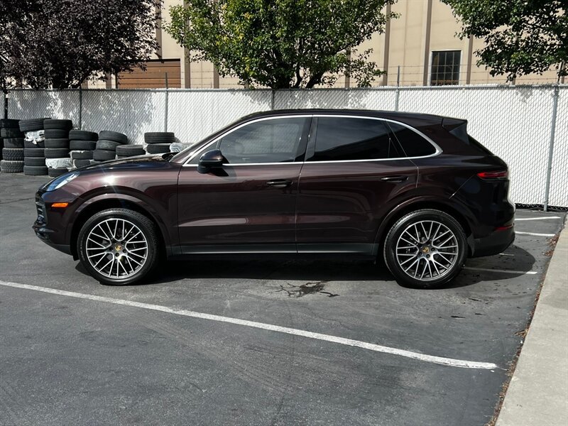 Used 2020 Porsche Cayenne AWD/4WD image 4