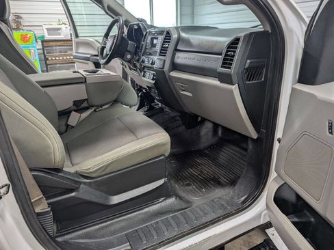 Used 2017 Ford F350 XL w/ Power Equipment Group image 20