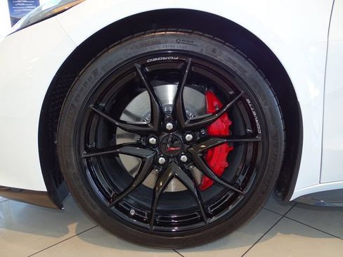 New 2027 Chevrolet Corvette Grand Sport w/ Z52 Sport Performance Package RWD image 8