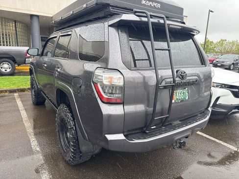 Used 2020 Toyota 4Runner SR5 image 4