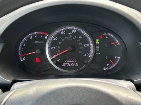 Used 2009 MAZDA MAZDA5 Sport FWD image 19