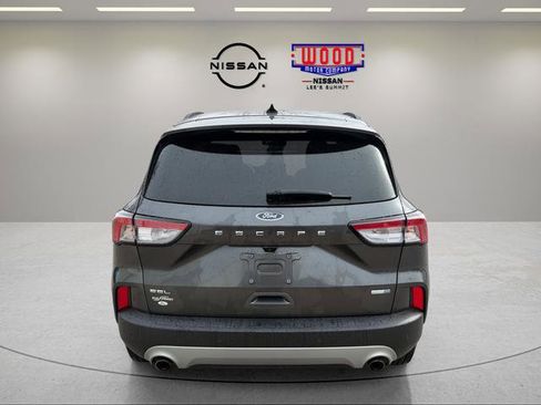 Used 2020 Ford Escape SEL image 3