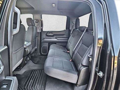 Certified 2025 Chevrolet Silverado 1500 LT AWD/4WD image 19