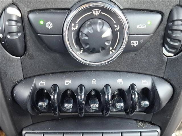 Used 2012 MINI Cooper Countryman FWD image 14