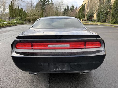 Used 2013 Dodge Challenger R/T Plus image 6