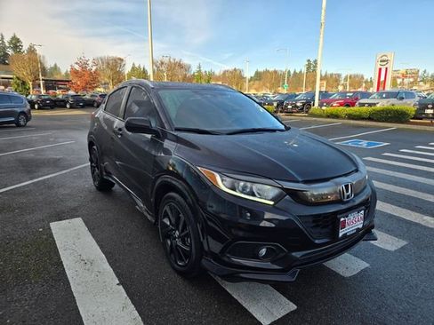 Used 2021 Honda HR-V Sport image 4
