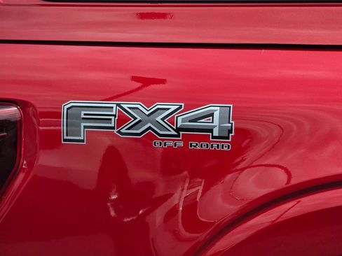 Used 2025 Ford F150 Lariat w/ Equipment Group 502A High AWD/4WD image 36