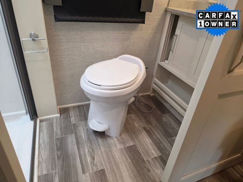 Used 2022 Mercedes-Benz Sprinter 3500 image 20