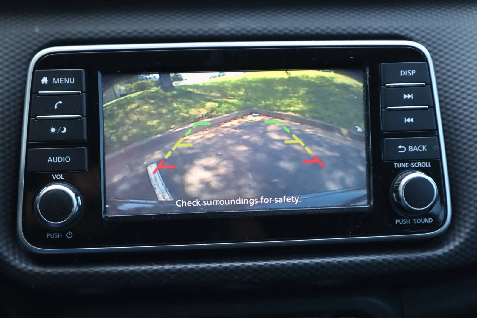 Used 2022 Nissan Kicks S FWD image 31
