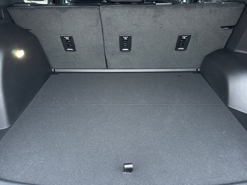 New 2026 GMC Terrain Elevation w/ Elevation Premium Package image 16