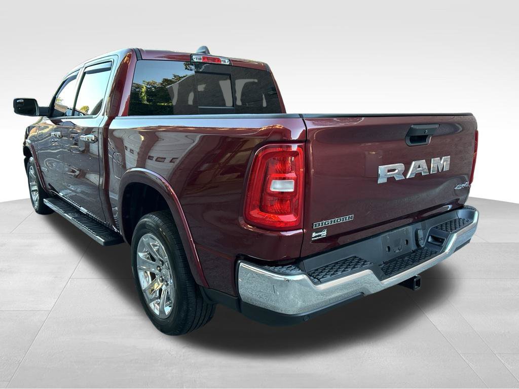 Used 2025 RAM 1500 Big Horn AWD/4WD image 3