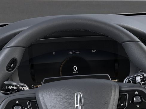 New 2026 Lincoln Corsair Premiere FWD image 13
