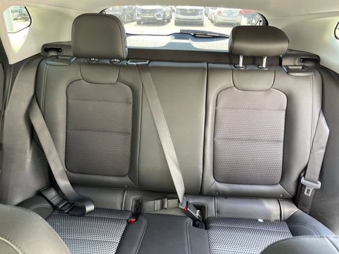 Used 2025 Chevrolet Trax LT w/ LT Convenience Package FWD image 27