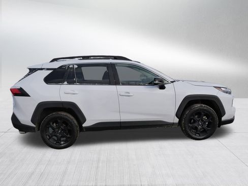 Certified 2022 Toyota RAV4 TRD Off-Road image 9