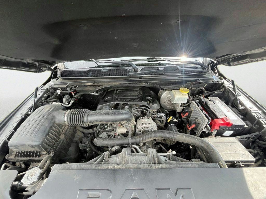 Used 2019 RAM 1500 Laramie RWD image 29
