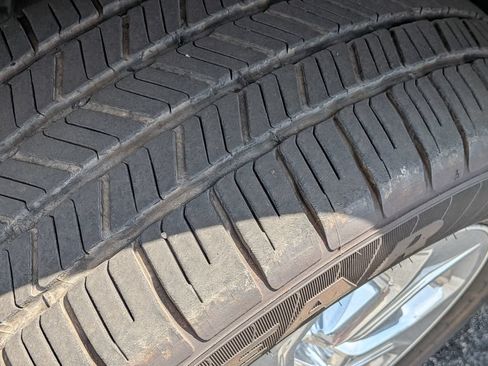 Used 2021 RAM 1500 Big Horn AWD/4WD image 11