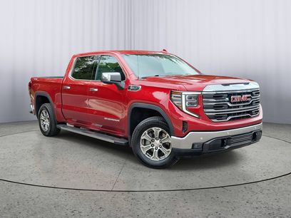 Used 2022 GMC Sierra 1500 SLT w/ SLT Convenience Package