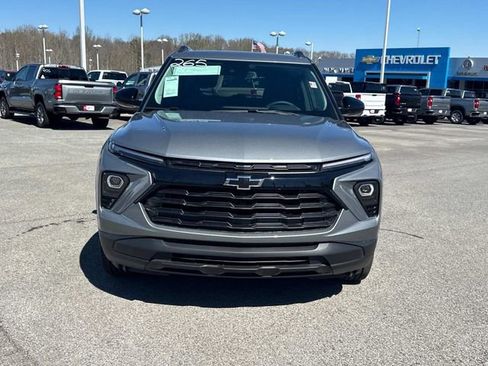 New 2026 Chevrolet TrailBlazer LT w/ Convenience Package AWD/4WD image 9