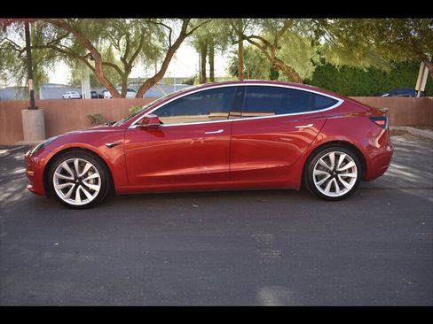 Used 2018 Tesla Model 3 Long Range AWD/4WD image 4