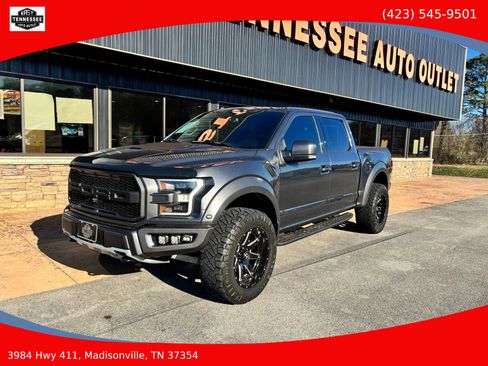 Used 2018 Ford F150 Raptor w/ Equipment Group 802A Luxury image 1