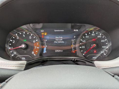 Certified 2022 Jeep Compass Limited AWD/4WD image 17