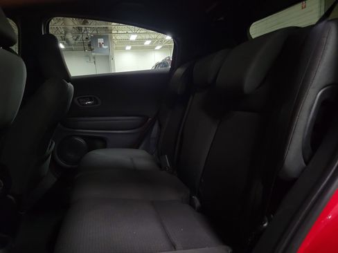 Used 2020 Honda HR-V Sport image 9