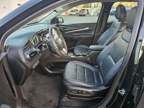 Certified 2023 Chevrolet Bolt EUV Premier w/ Sun & Sound Package image 23