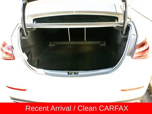 Used 2022 Mercedes-Benz C 300 4MATIC Sedan image 20