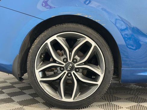 Used 2015 Kia Forte Koup SX w/ SX Premium Package image 39