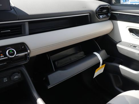 Used 2026 Honda Pilot EX-L image 29