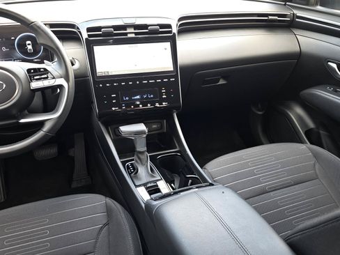 Used 2023 Hyundai Santa Cruz SEL Premium AWD/4WD image 13