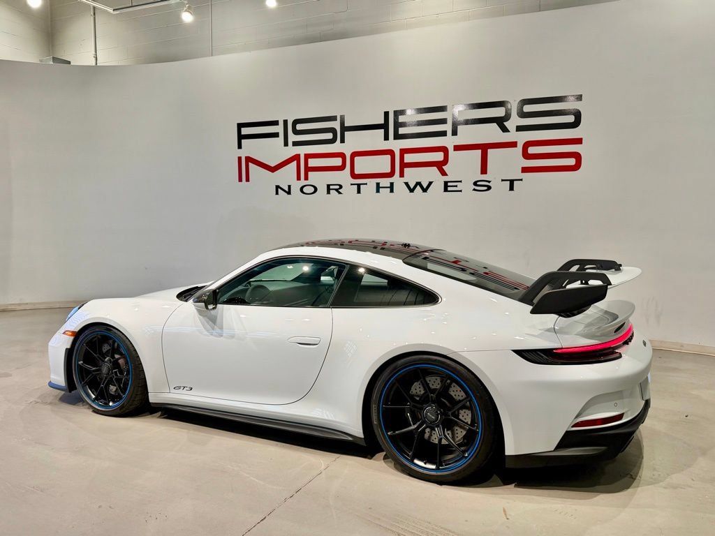 Used 2022 Porsche 911 GT3 w/ Extended Leather Package RWD image 49