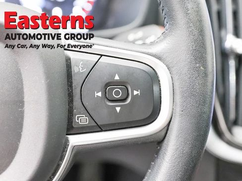 Used 2022 Volvo S60 B5 Inscription AWD/4WD image 17