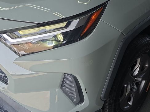 Used 2022 Toyota RAV4 XLE w/ Convenience Package FWD image 23