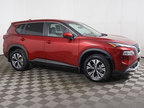 Used 2023 Nissan Rogue SV AWD/4WD image 12