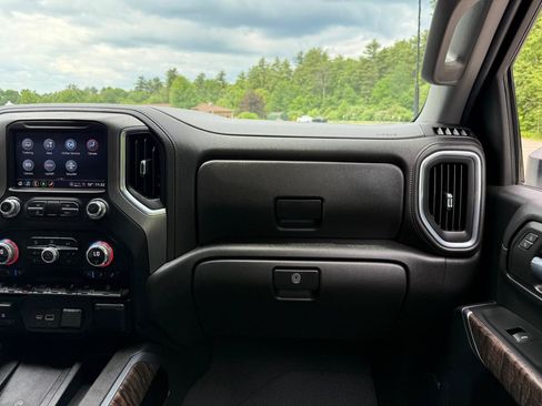 Used 2023 GMC Sierra 2500 Denali AWD/4WD image 42