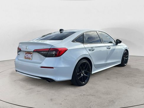 Used 2023 Honda Civic Sport image 5