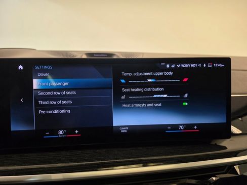 Used 2023 BMW X7 M60i w/ Executive Package AWD/4WD image 39