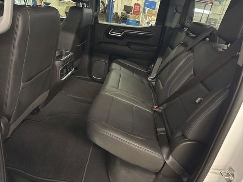 Used 2024 GMC Sierra 1500 SLT w/ SLT Convenience Package image 21