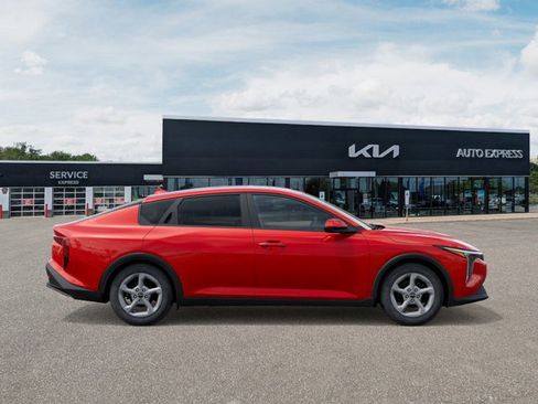 New 2025 Kia K4 image 7