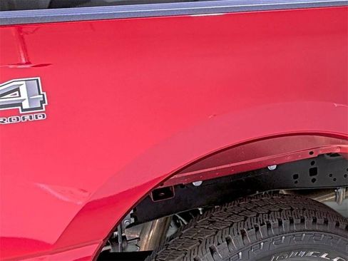 Used 2025 Ford F250 Lariat w/ Chrome Package image 13