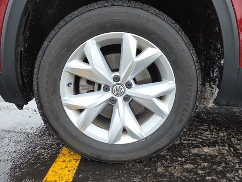 Used 2018 Volkswagen Atlas SE image 26