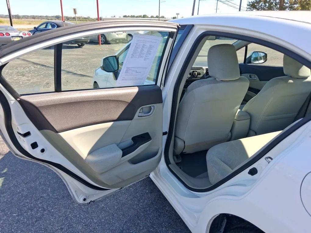 Used 2012 Honda Civic LX image 27