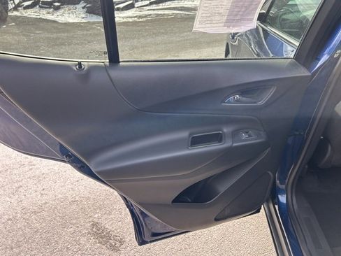 Used 2023 Chevrolet Equinox LT image 16
