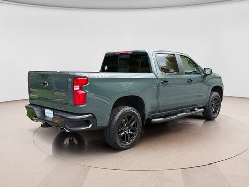 Used 2025 Chevrolet Silverado 1500 LT Trail Boss w/ Convenience Package II AWD/4WD image 5